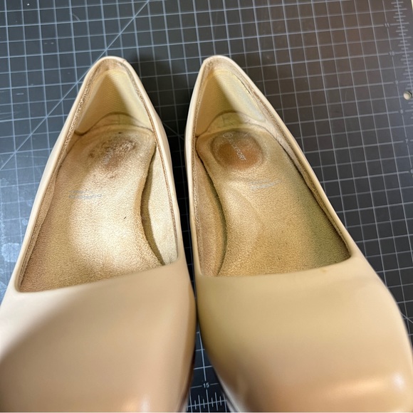 VGUC Rockport platform heels - Picture 6 of 8
